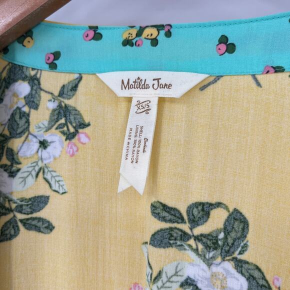 Matilda Jane Floral Open Front Kimono Cardigan Yellow Oversized Size XS / Small - Picture 4 of 6